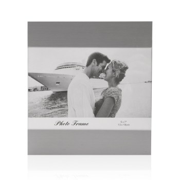 KR709 • קאסט <br> מסגרות מתכת מעוצבות