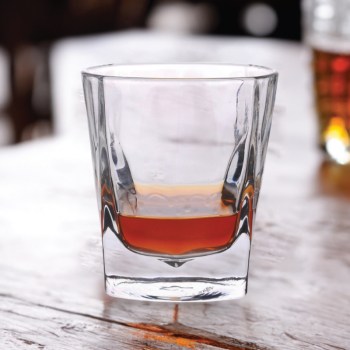 KR9705 • ג’יימס <br> כוס וויסקי